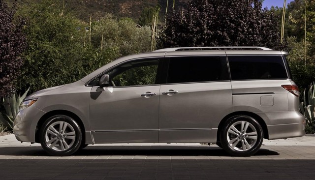 2014 Nissan Quest (3).jpg